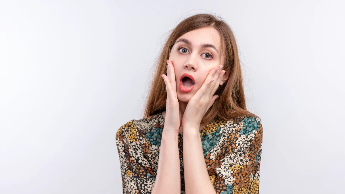 Is Your $60 RLT Wand Wasting Your Time? The Truth About Power, Flicker, and the 'Biphasic Dose'