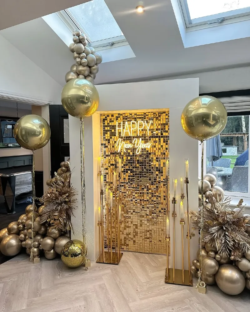 Champagne Gold & Sequin Photo Nook