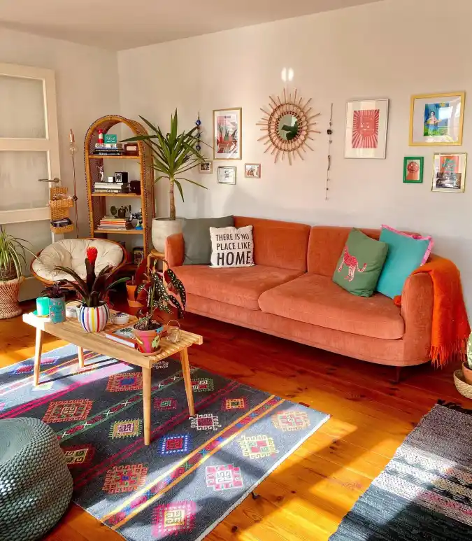 Create a No-Nail Gallery Wall