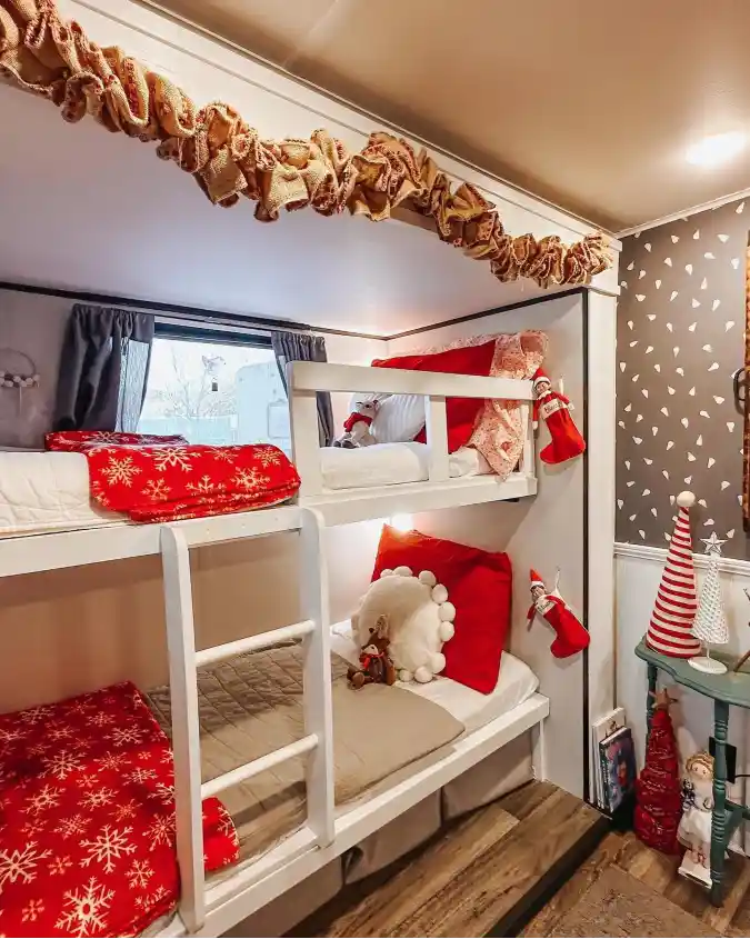 Seasonal Bunkroom Transformation