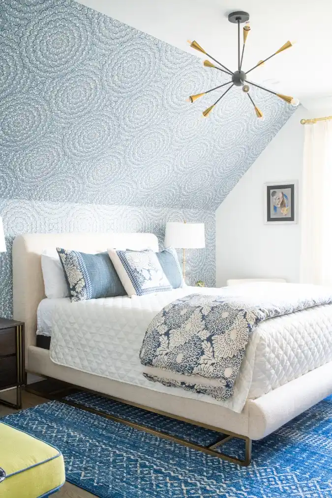 Wallpaper Wrap-Around Technique
