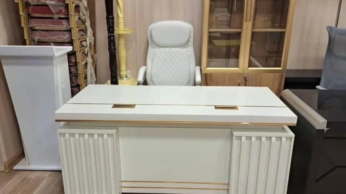 White and Gold Fluted Desk