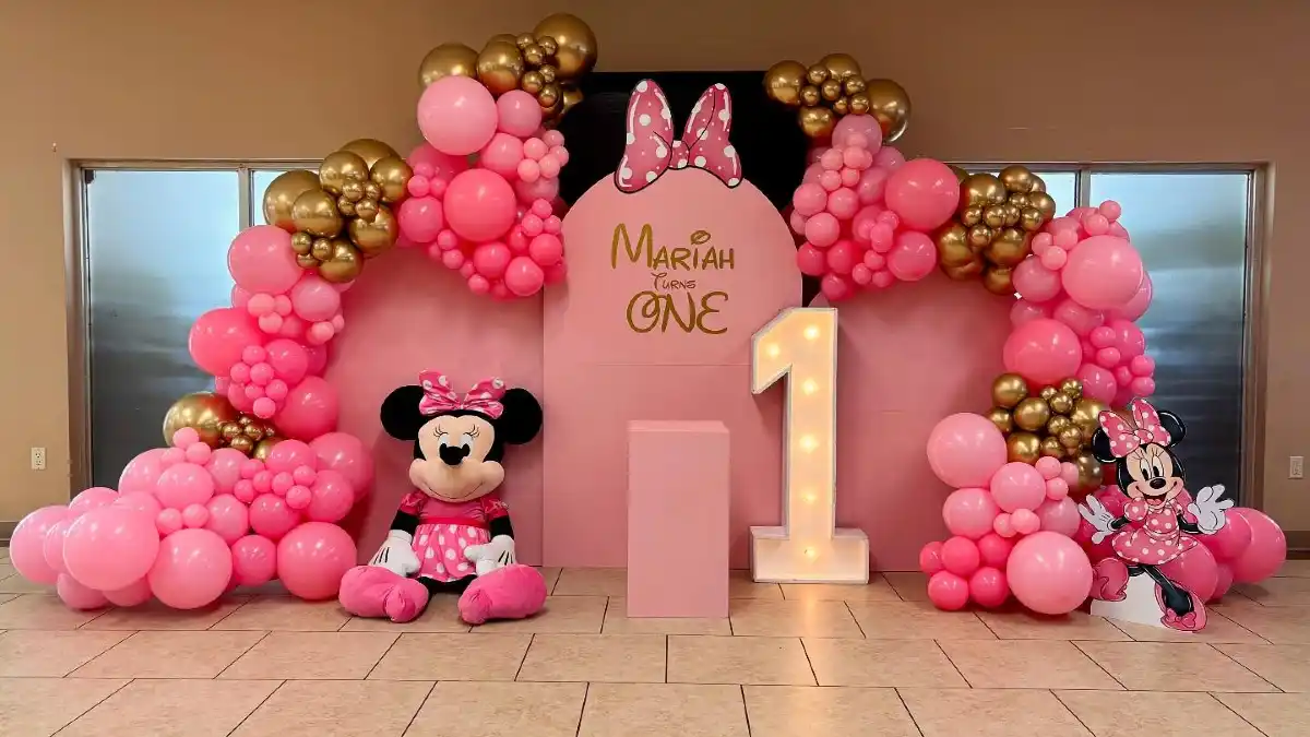 Pink and Gold Minnie Mouse Milestone