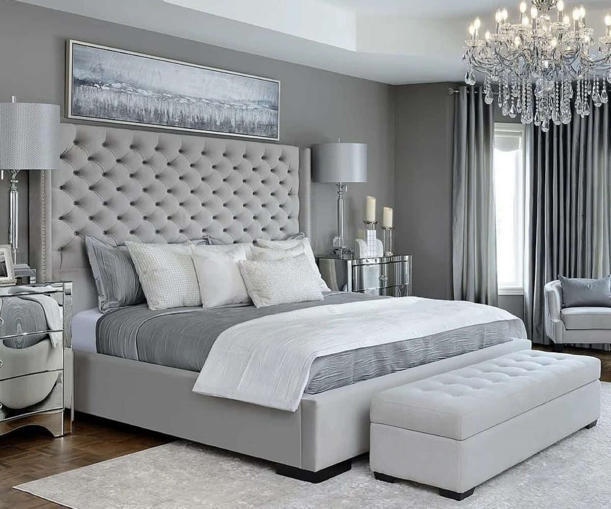 Silver Grey Art Suite