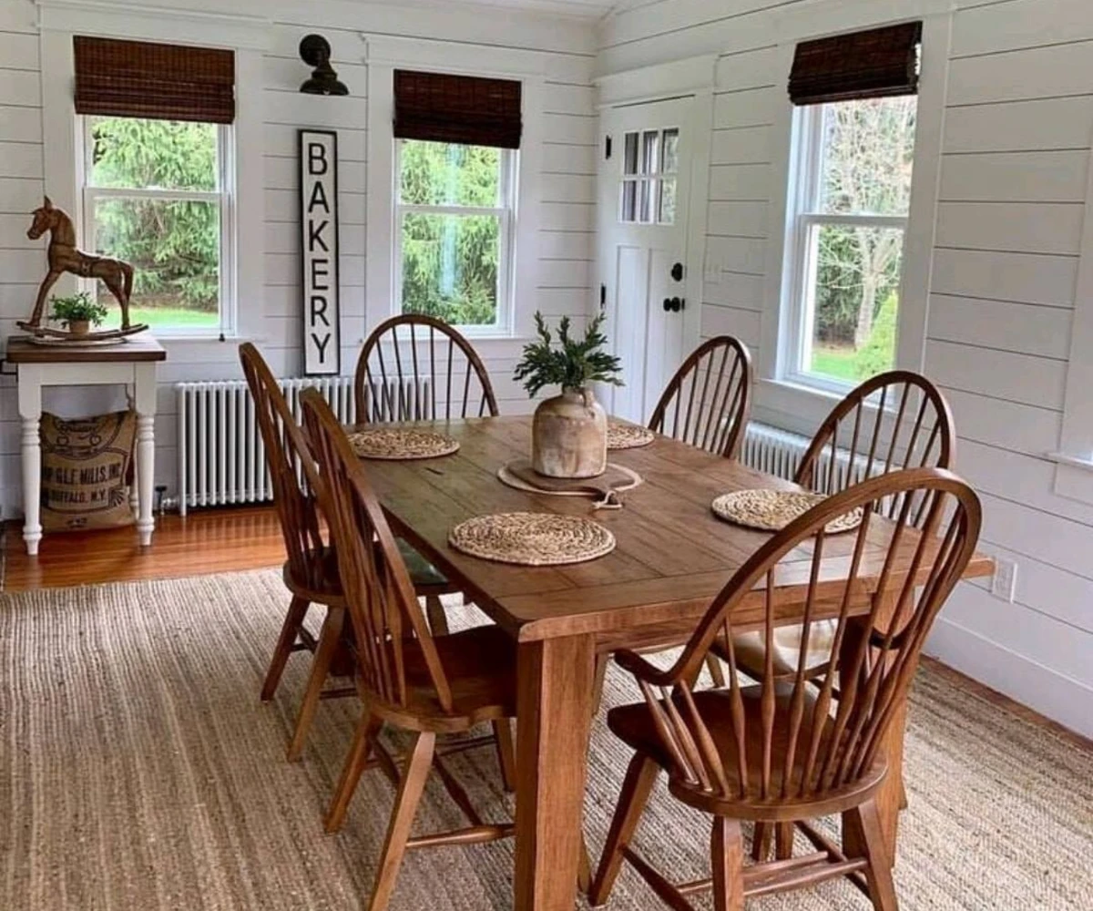 Farmhouse Dining Nook