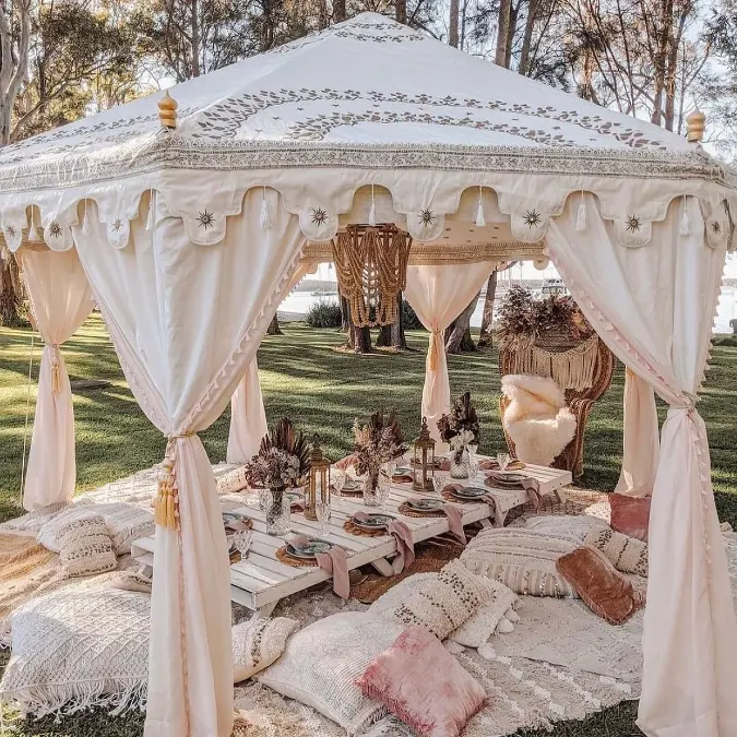 Royal Tent Picnic
