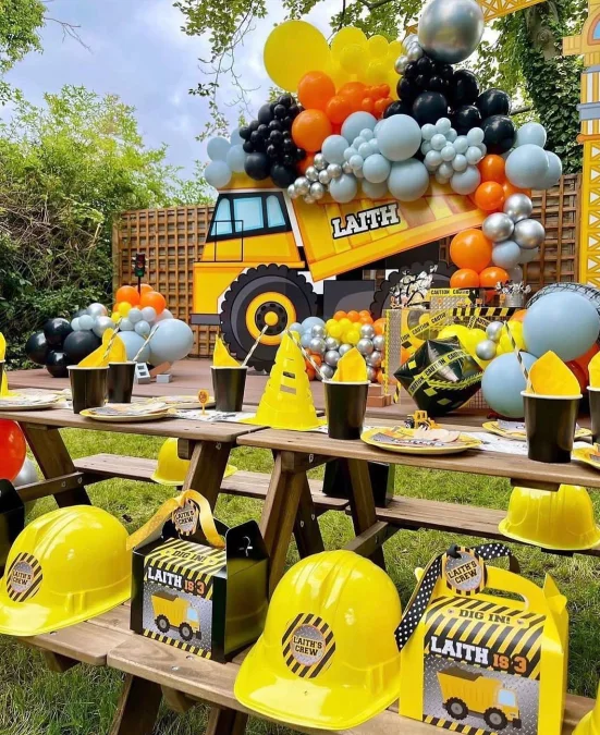 Laith’s Outdoor Work Zone