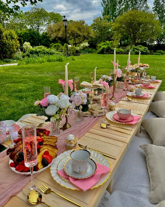 Lush Lawn Picnic