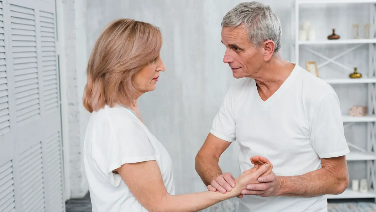 How to Reduce Joint Pain Naturally Without Medication (9 Doctor-Approved Methods)