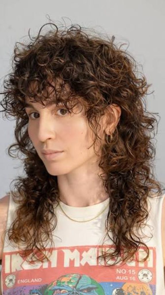 wolf cut curly hair